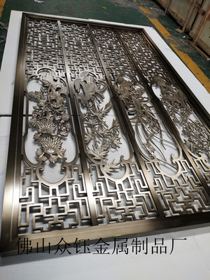 铝板浮雕中式花格屏风订制